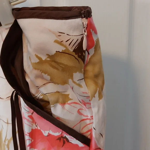 A-line skirt - Picture 3 of 6